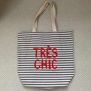 Très Chic Striped Tote